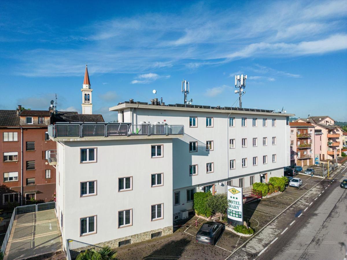 Hotel Mary Vicence Extérieur photo