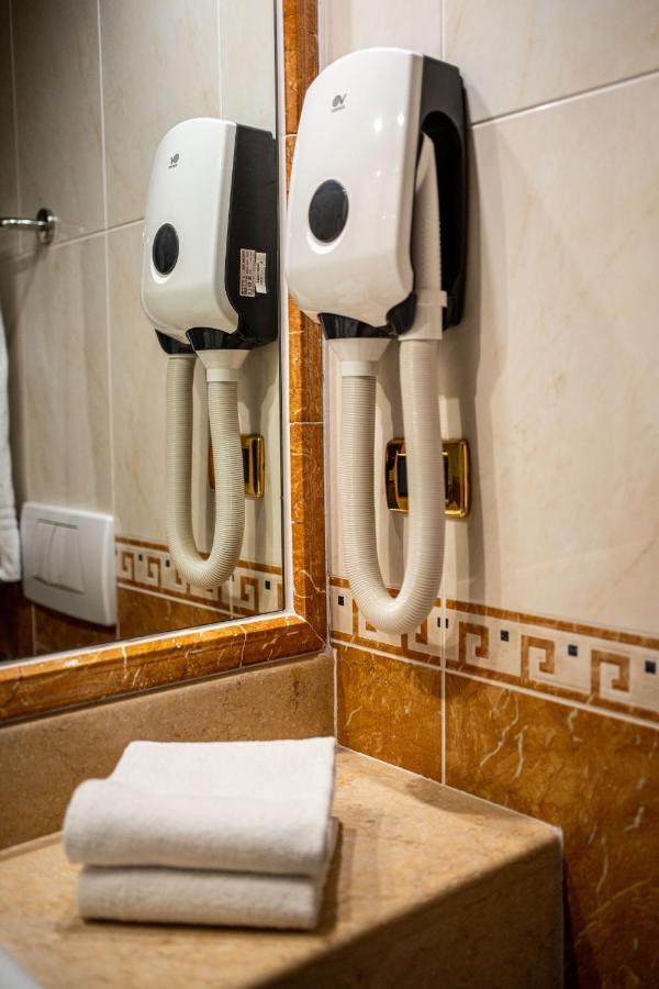 Hotel Mary Vicence Extérieur photo