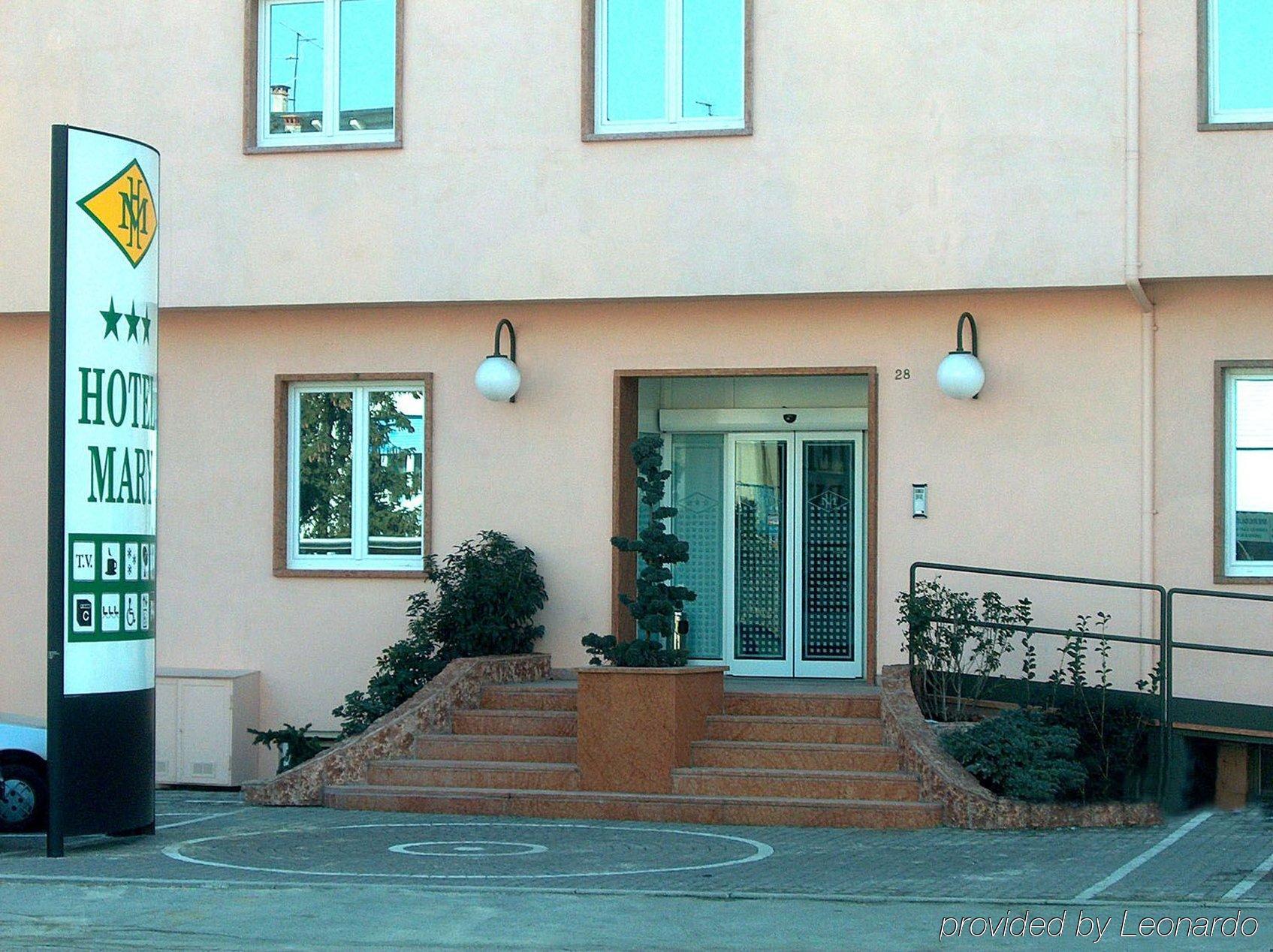 Hotel Mary Vicence Commodités photo