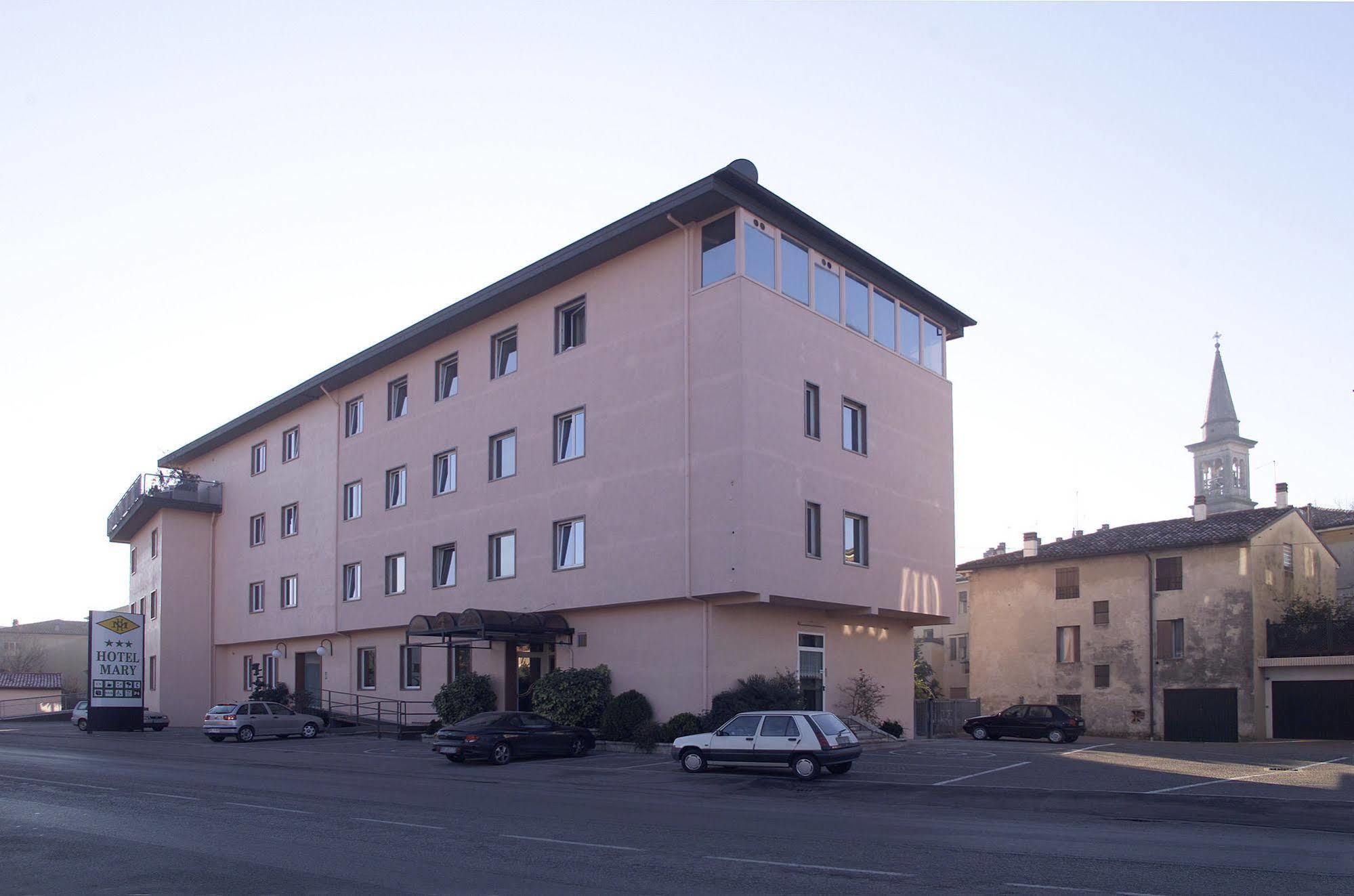 Hotel Mary Vicence Extérieur photo
